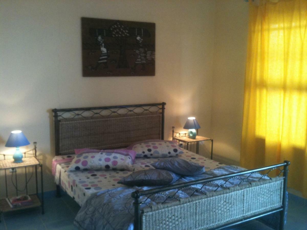 Djabraba'S Eco-Lodge Vila Nova Sintra Kamer foto